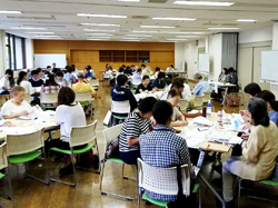 2018年7月30日 練馬区光が丘区民センター2階ケアセンター会議にて